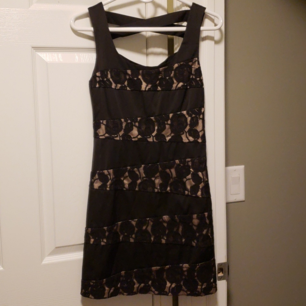 C. Luce Dress Size Small